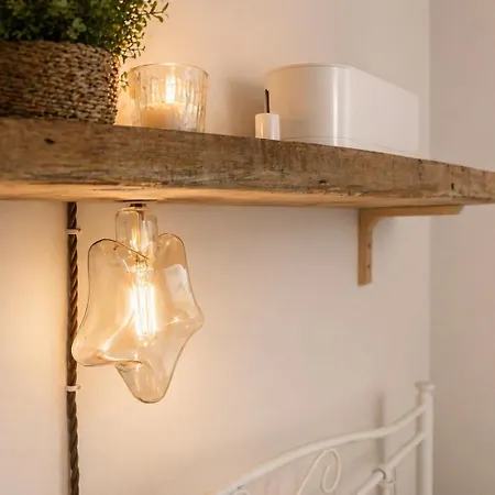 Poésia Apartman San Foca